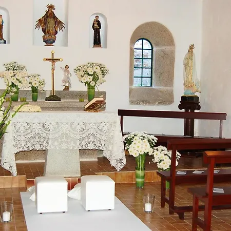 Σπίτι διακοπών 4 Bedrooms House With Shared Pool Garden And Wifi At Vila Fernando